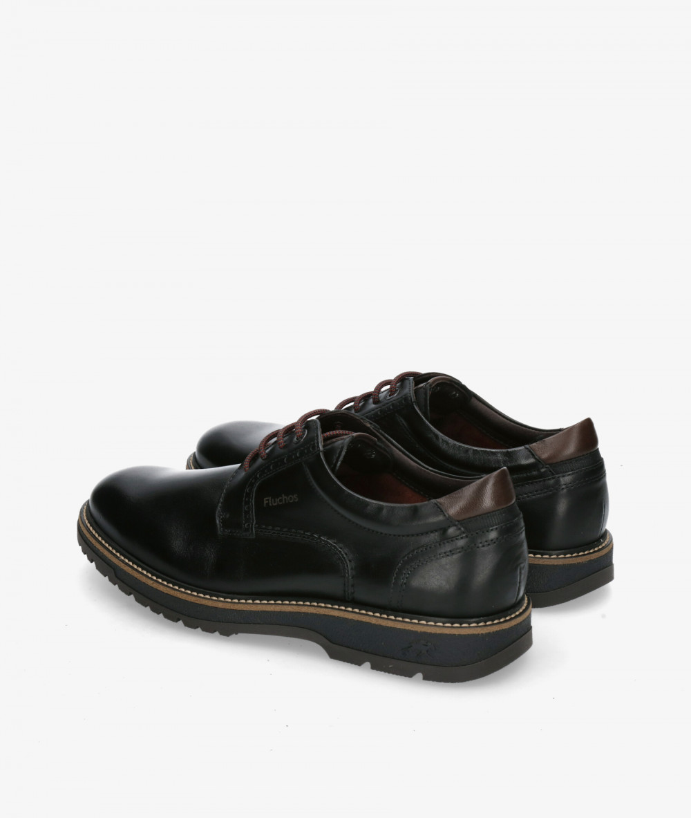Zapatos casual Fluchos F2319 en negro Zapatos casual Fluchos F2319 en negro