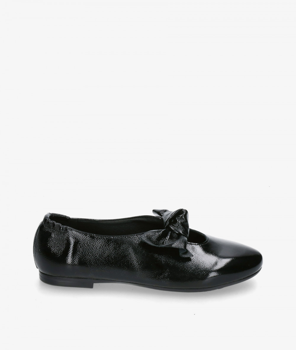 bloom&you Dress low heel shoes PATTY in black patent leather bloom&you Dress low heel shoes PATTY in black patent leather