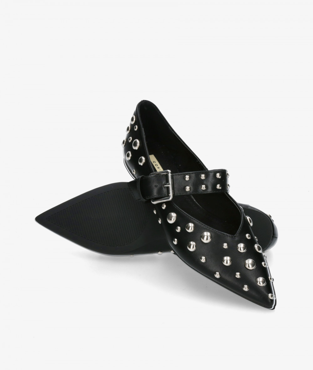 CORINA Mercedes M5635 in black CORINA Mercedes M5635 in black