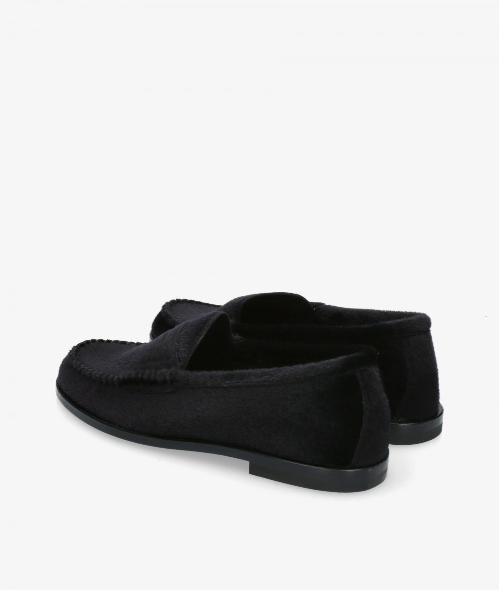 Mocasines CORINA M5696 en negro Mocasines CORINA M5696 en negro