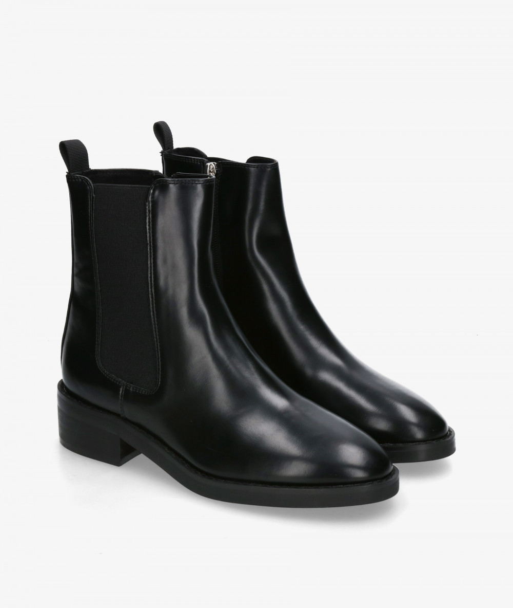 Botines CORINA  M5855 en negro Botines CORINA  M5855 en negro