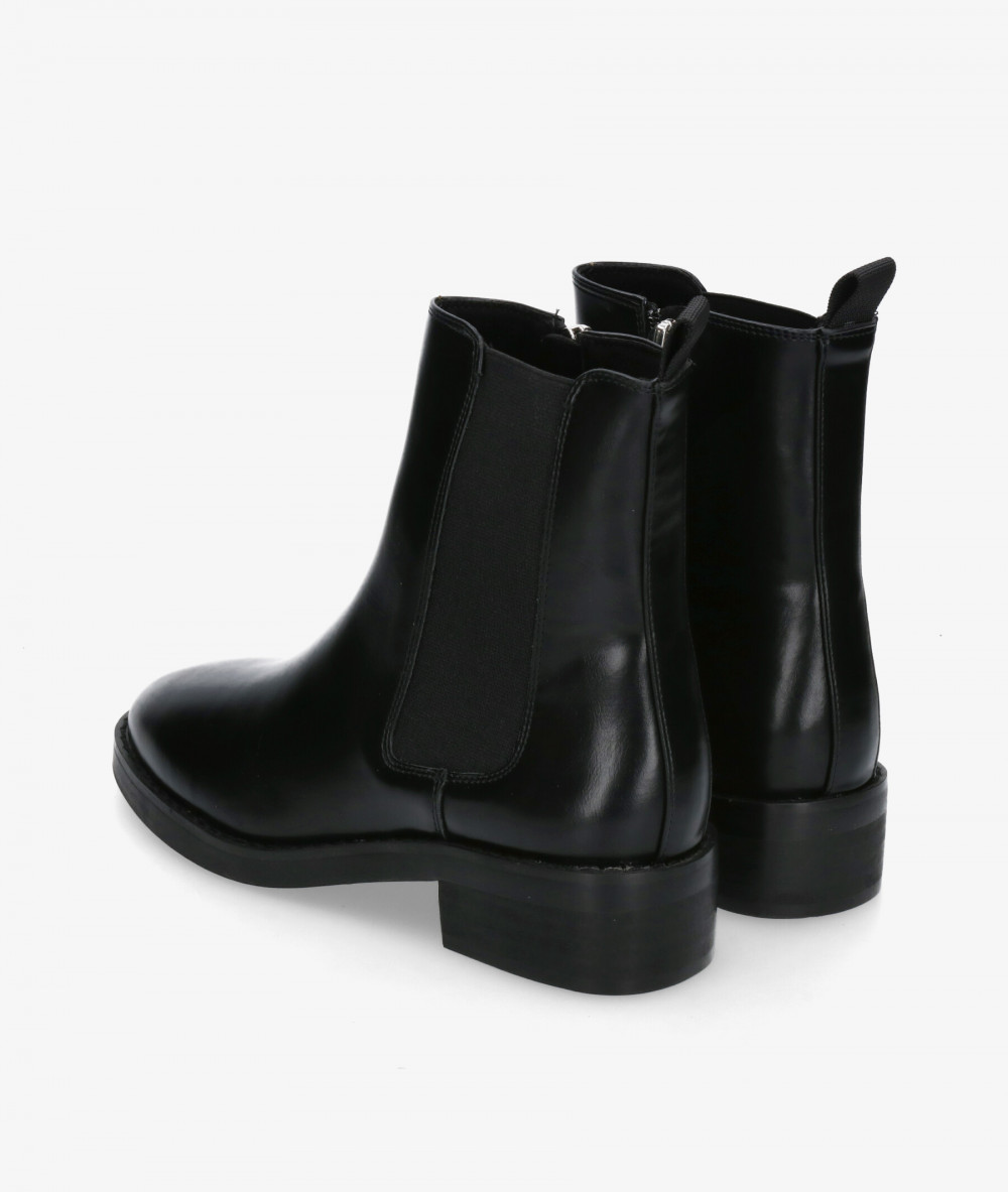 Botines CORINA M5855 en negro