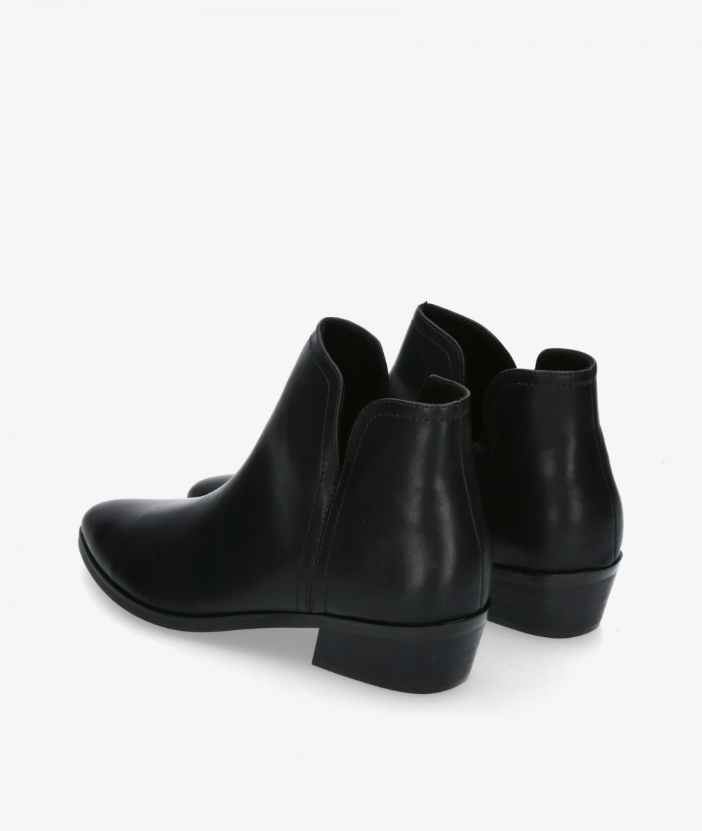 Botines CORINA  M5791 en negro Botines CORINA  M5791 en negro