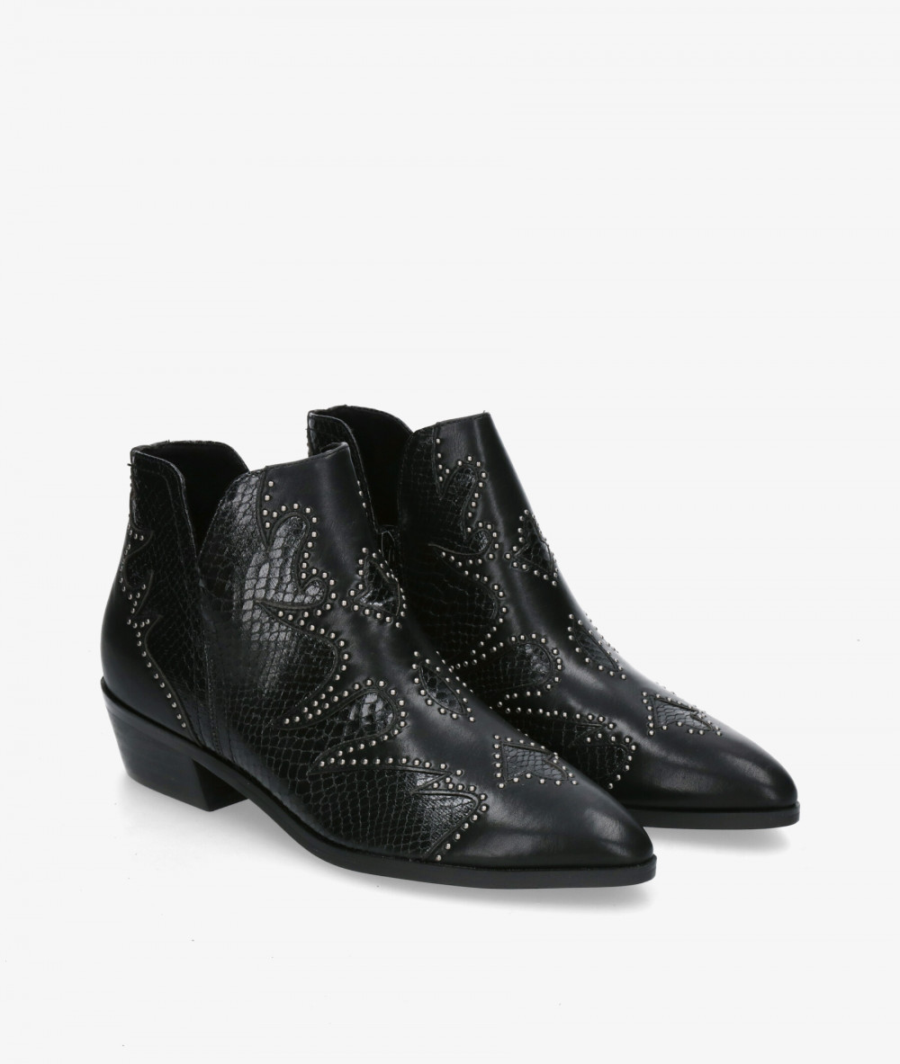 Botines CORINA  M5792 en negro