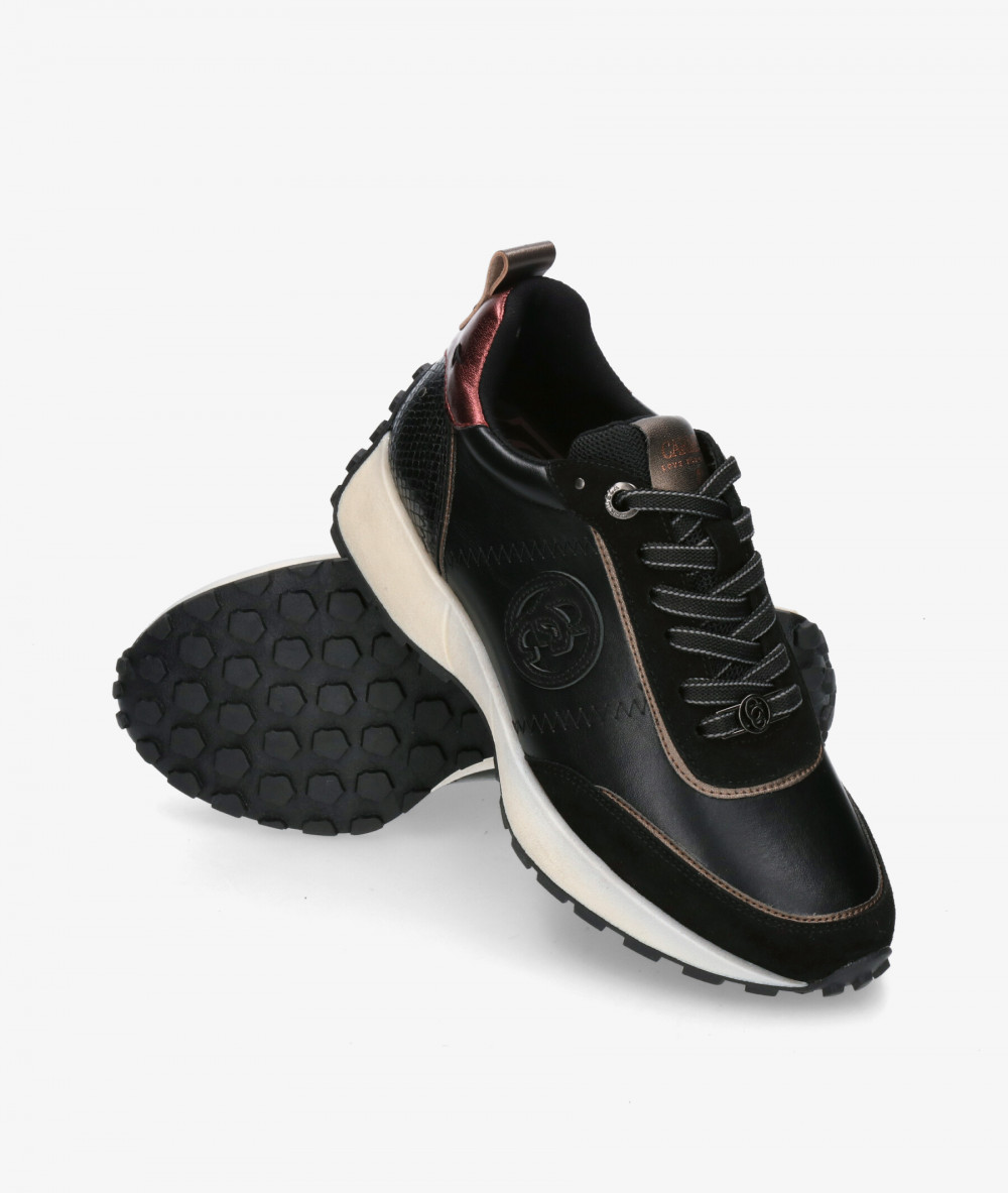 Deportivos Carmela  162699 en negro Deportivos Carmela  162699 en negro