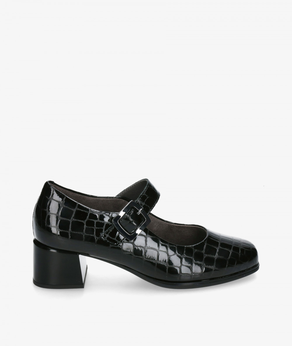 Pitillos Dress medium heel shoes 10821 in black patent leather Pitillos Dress medium heel shoes 10821 in black patent leather