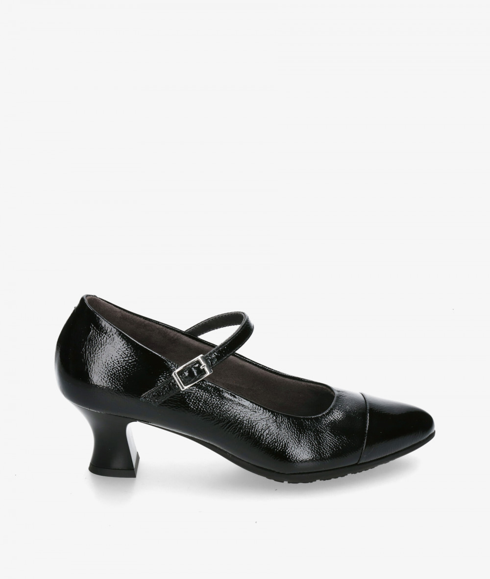 Pitillos Dress medium heel shoes 10851 in black patent leather Pitillos Dress medium heel shoes 10851 in black patent leather
