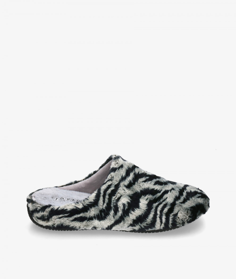 Garzón Slippers  15300 Garzón Slippers  15300