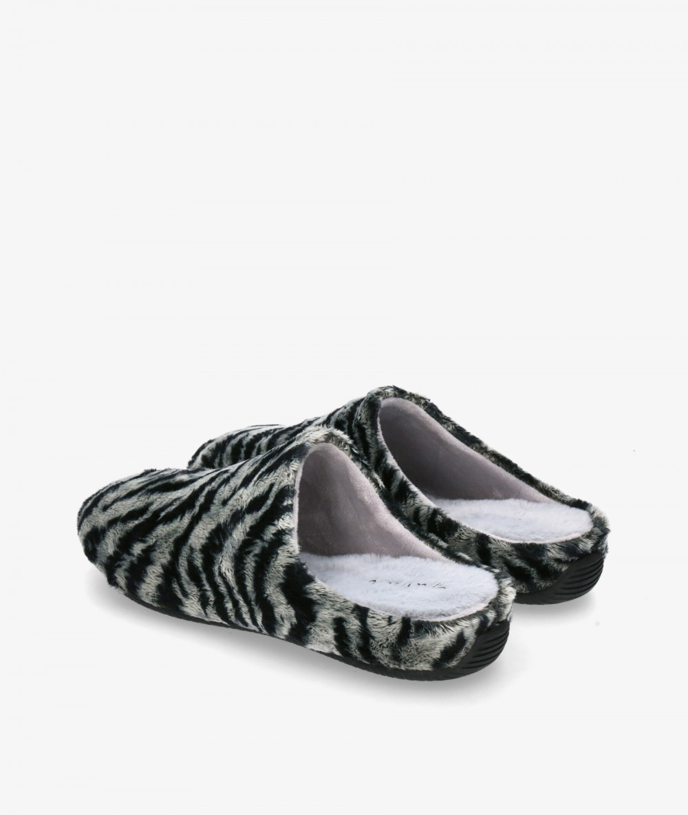 Garzón Slippers  15300 Garzón Slippers  15300