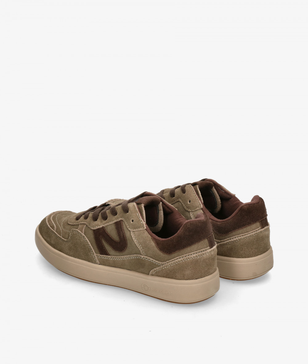 Deportivos Natural World  8456 en serraje taupe Deportivos Natural World  8456 en serraje taupe