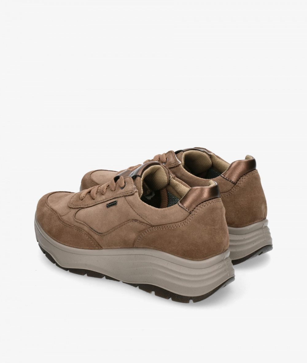 Deportivos Igi&Co  8657022 en serraje taupe Deportivos Igi&Co  8657022 en serraje taupe
