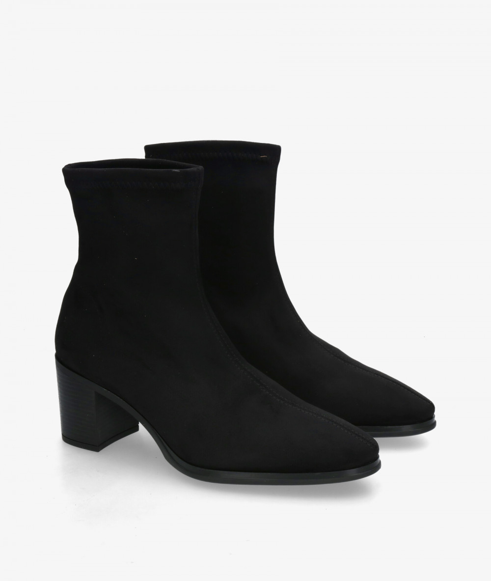 Botines pabloochoa.shoes  78200 en negro Botines pabloochoa.shoes  78200 en negro