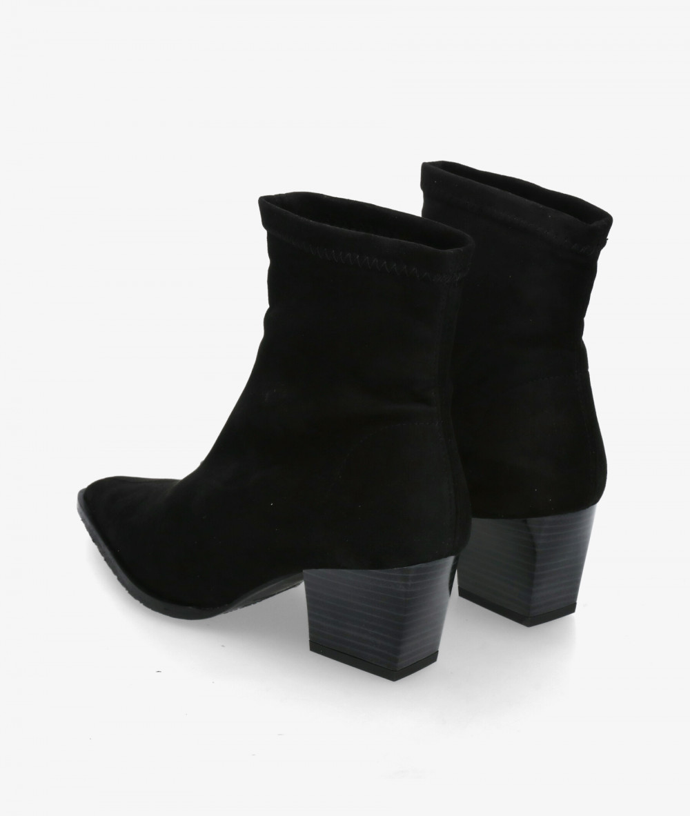 Botines pabloochoa.shoes  78151 en negro Botines pabloochoa.shoes  78151 en negro