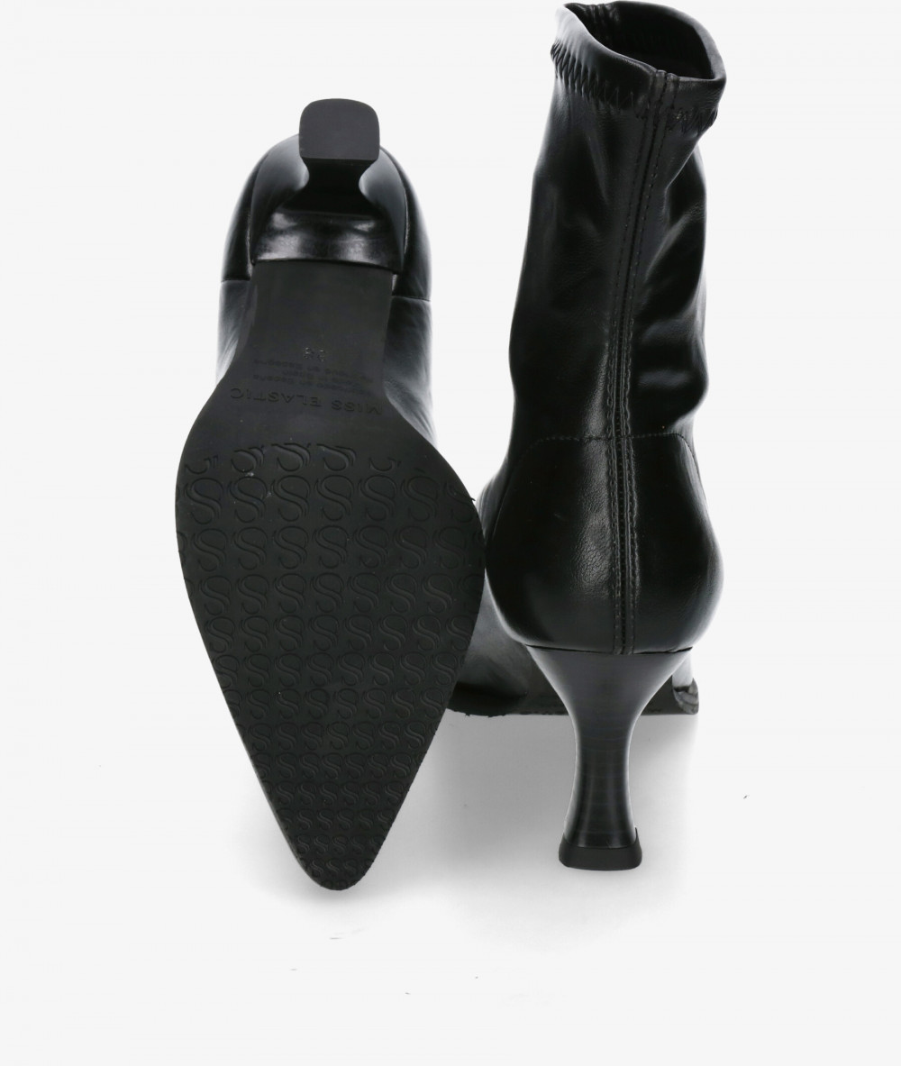 Botines pabloochoa.shoes  78039 en negro Botines pabloochoa.shoes  78039 en negro