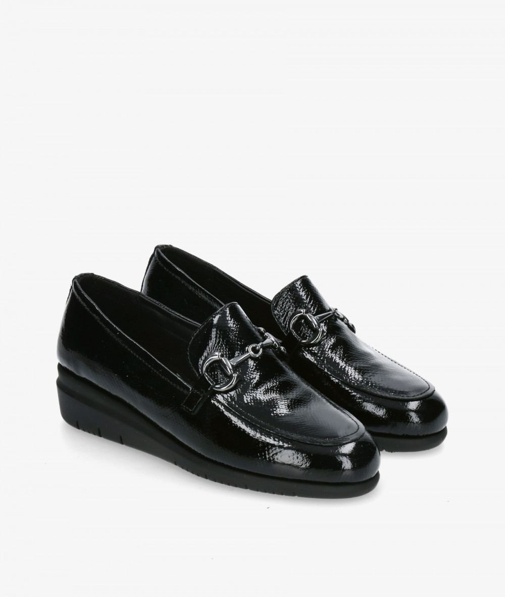 Zapatos St. Gallen  ESTRIBI 23-05-21771 ART 19541 en charol negro Zapatos St. Gallen  ESTRIBI 23-05-21771 ART 19541 en charol negro