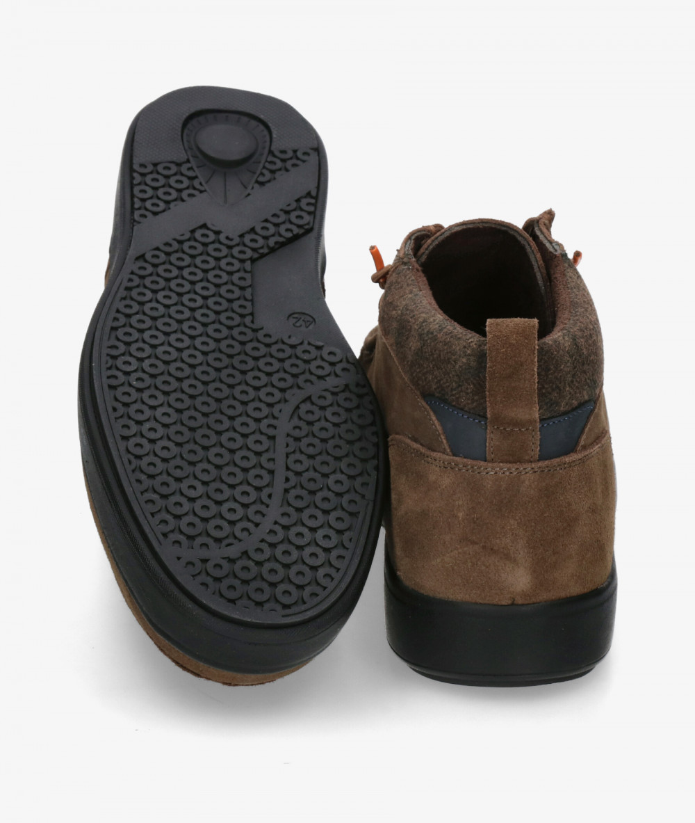 Zapatos casual St. Gallen POLI-02 en serraje taupe Zapatos casual St. Gallen POLI-02 en serraje taupe