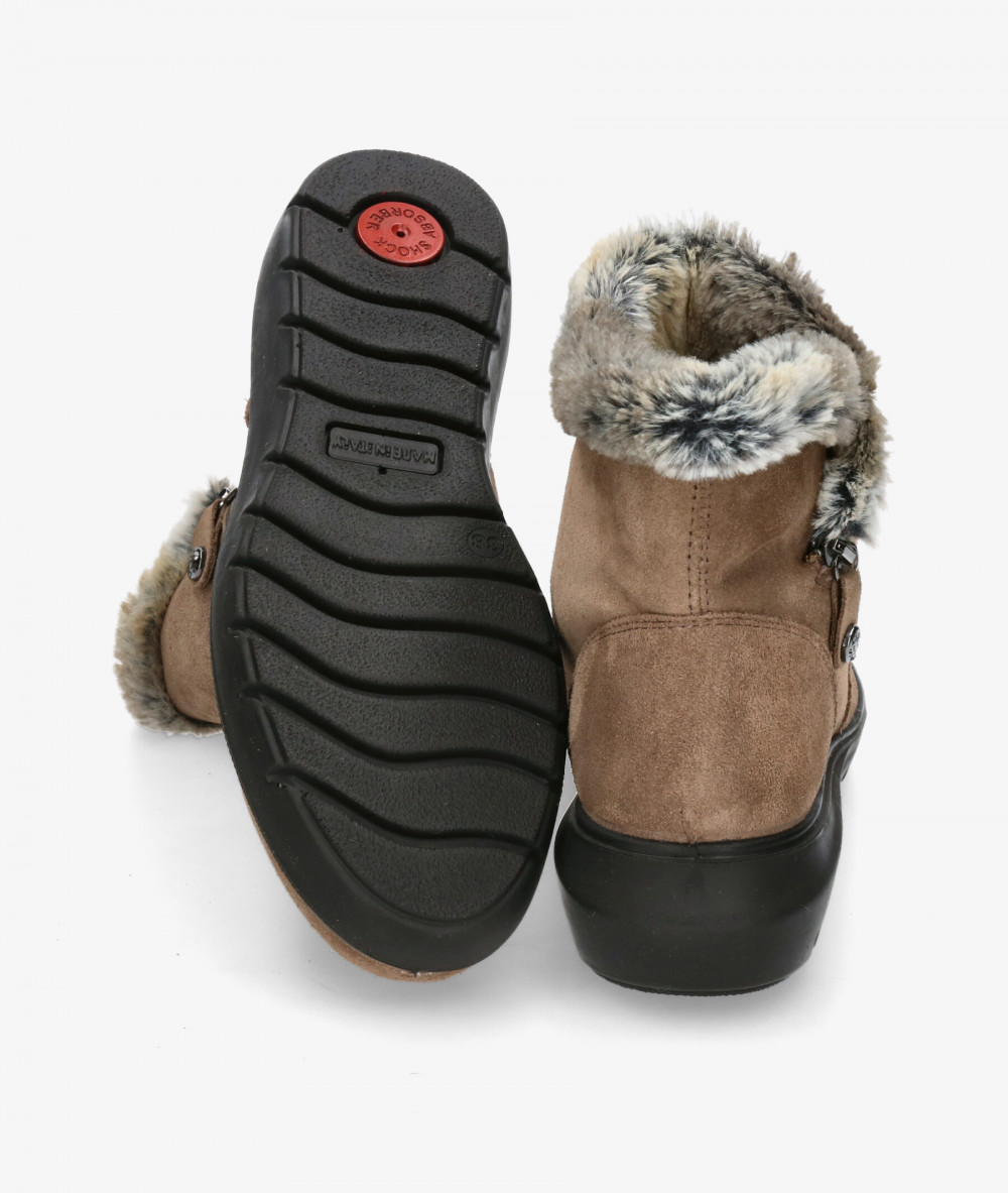 Botines Imac  856391 en serraje taupe