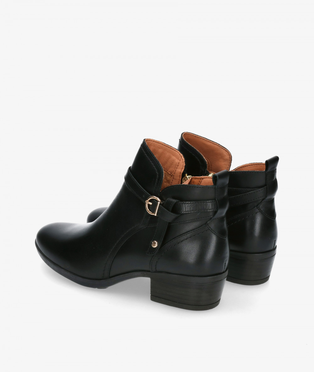 Botines Pikolinos  W1U-8901 en negro