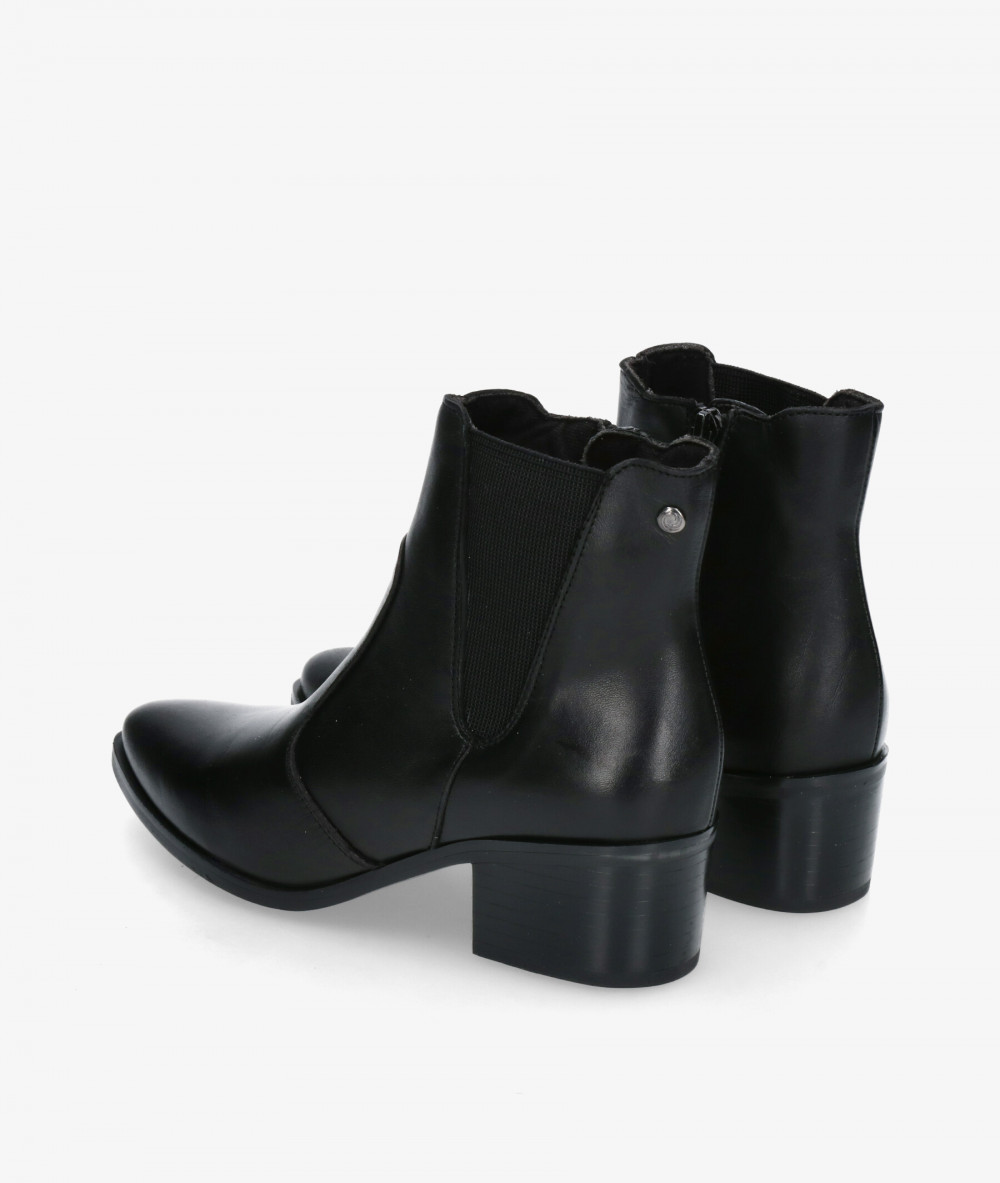 Botines pabloochoa.shoes  3055 en negro