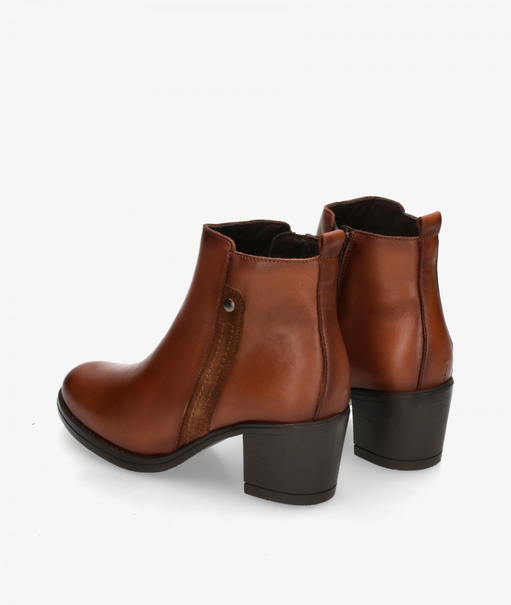 Botines pabloochoa.shoes  8819 en cuero