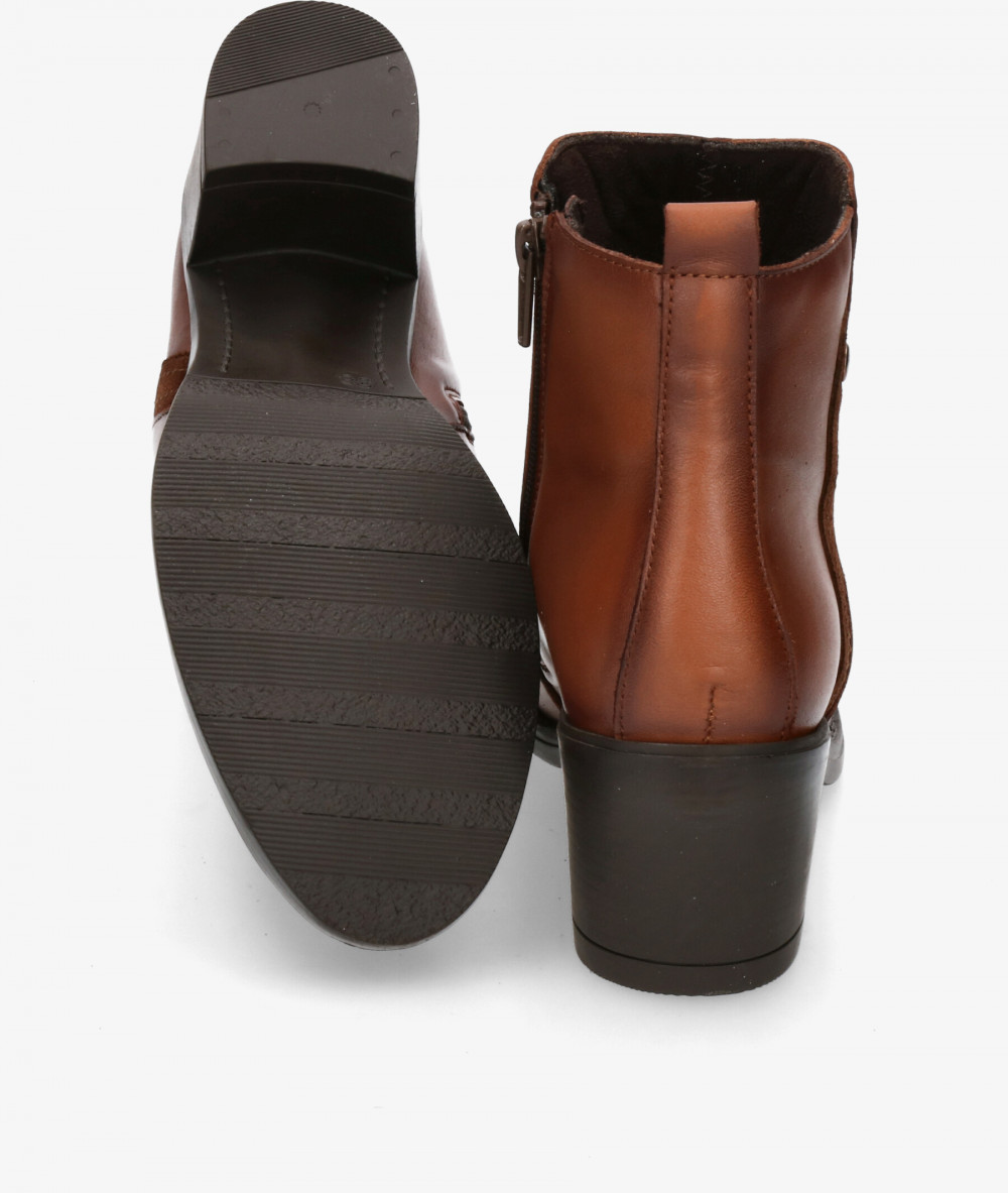 Botines pabloochoa.shoes  8819 en cuero