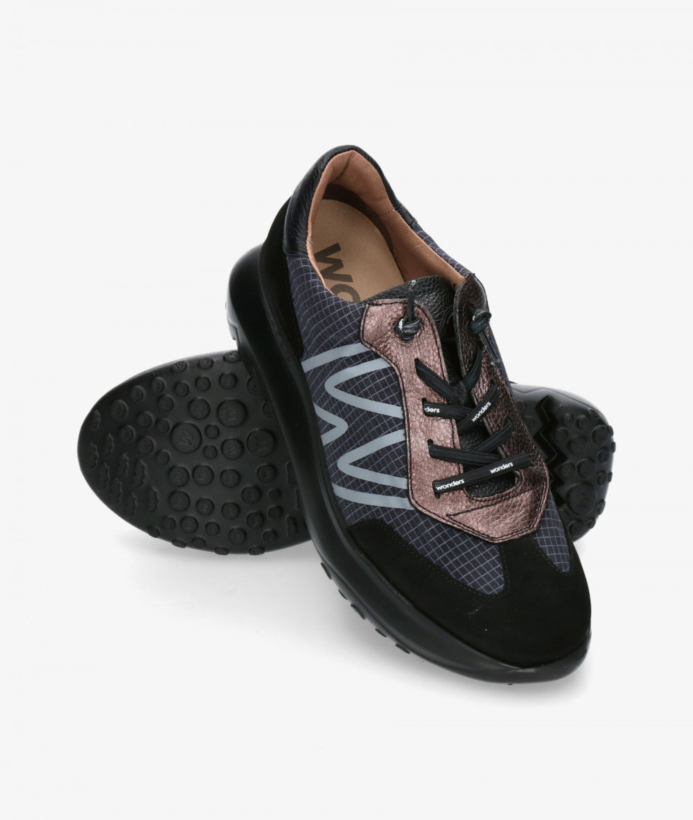 Deportivos Wonders  A-4001 en negro Deportivos Wonders  A-4001 en negro