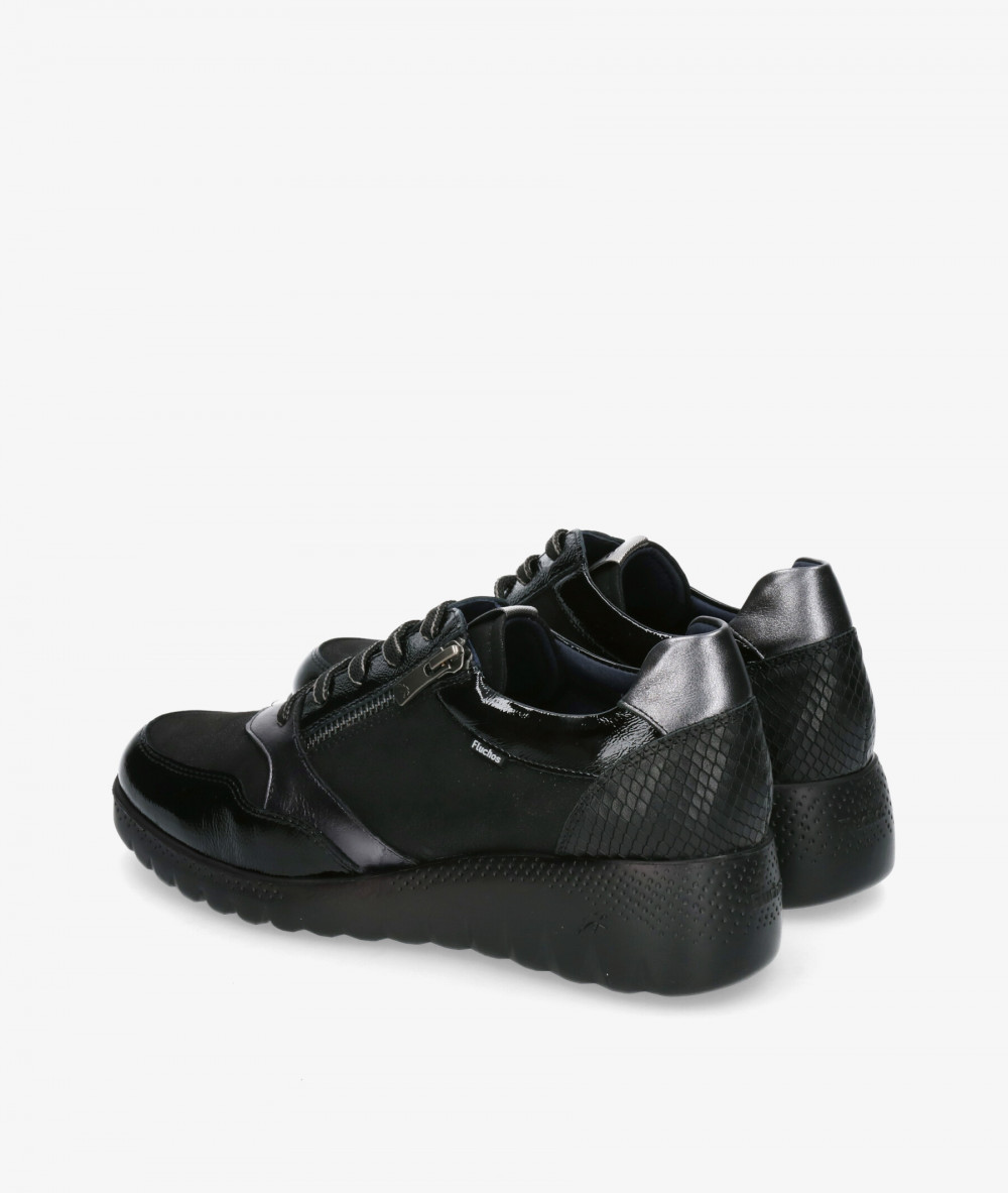 Deportivos Fluchos  F2248 en negro Deportivos Fluchos  F2248 en negro