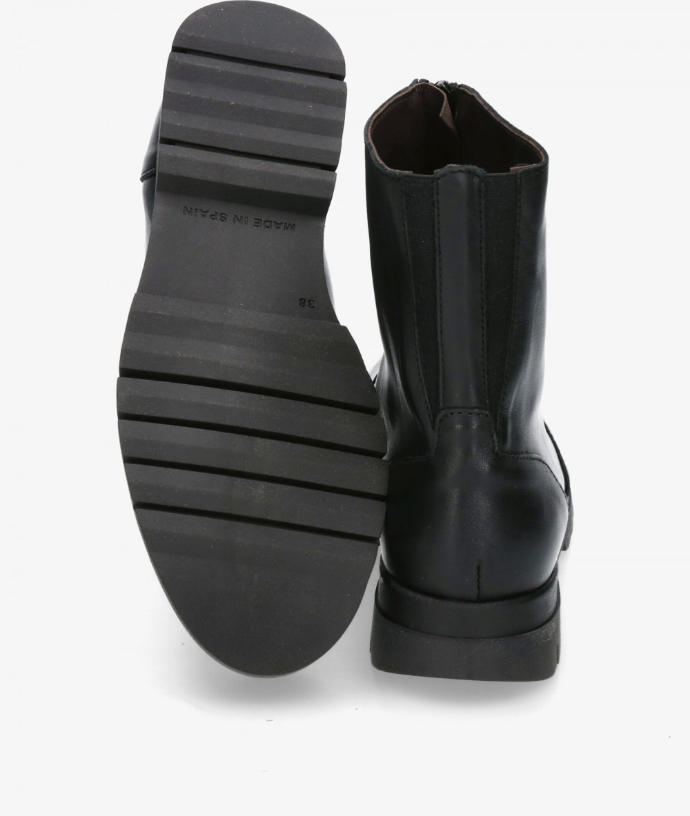 Botines Kénnebec  850-PISA en negro