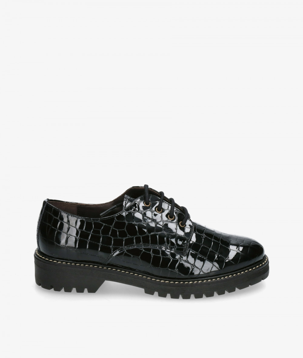 Kénnebec Oxford shoes 684 in black patent leather Kénnebec Oxford shoes 684 in black patent leather