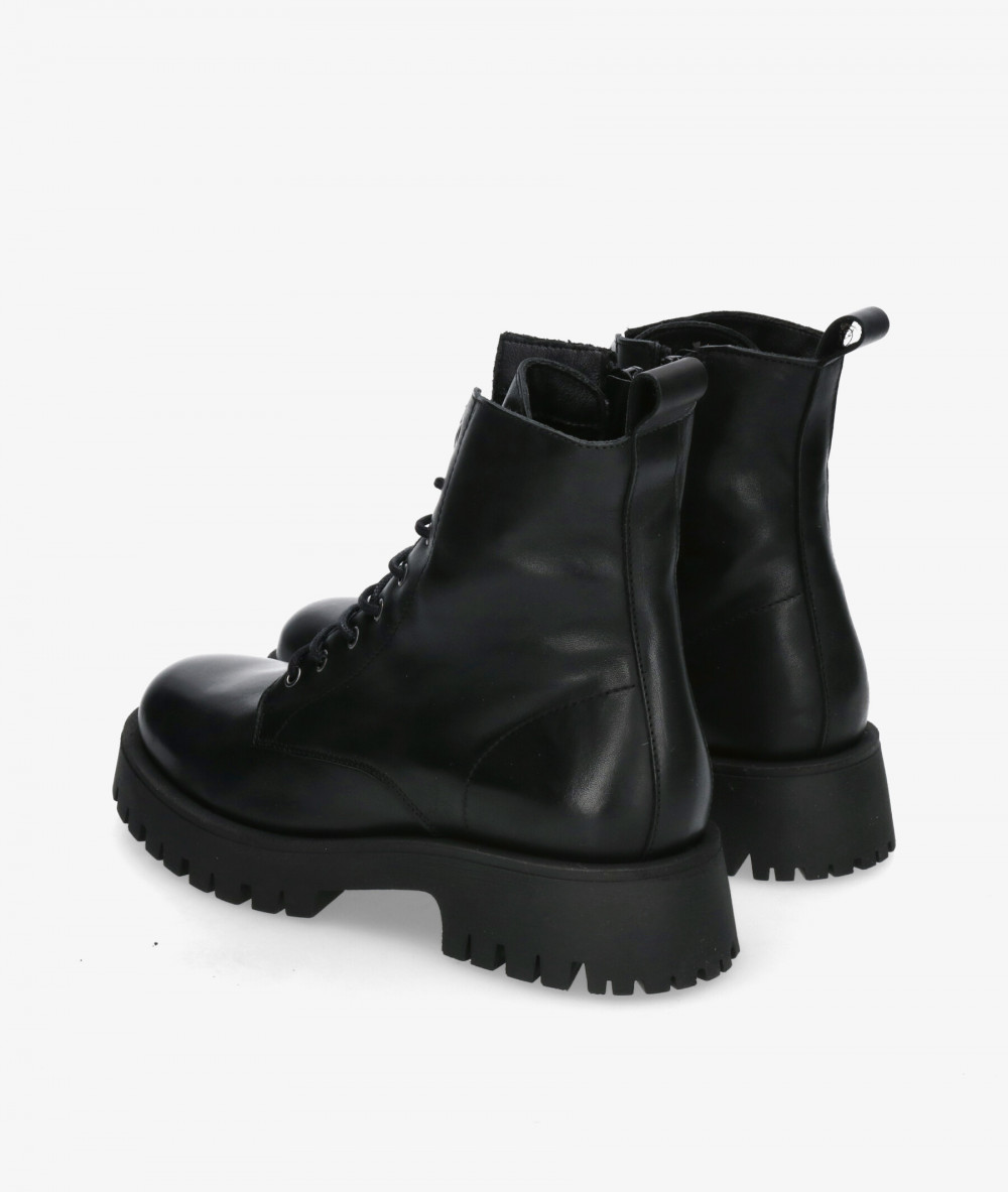Botines pabloochoa.shoes  2060 en negro