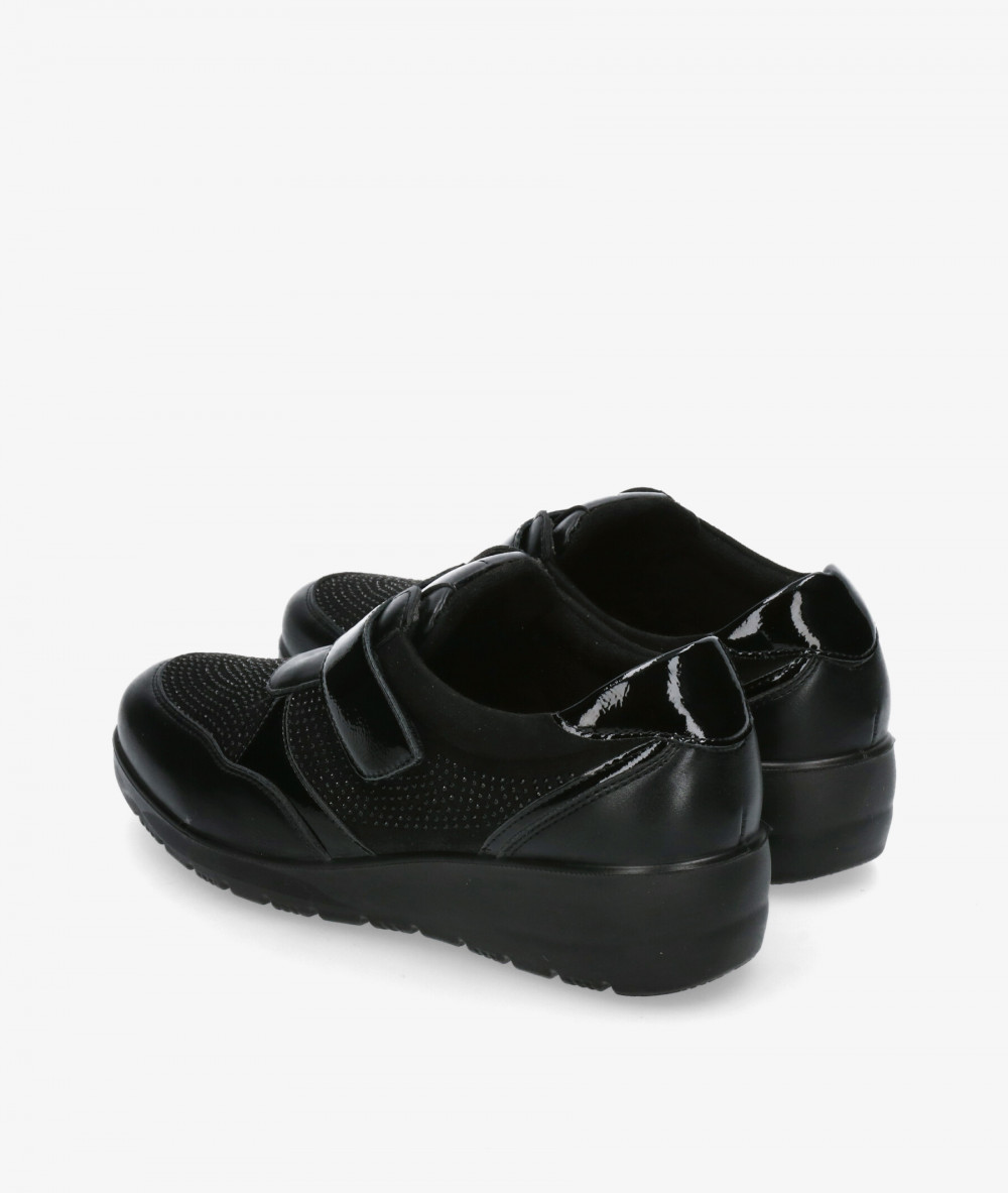 Deportivos DOCTOR CUTILLAS  45418 en negro Deportivos DOCTOR CUTILLAS  45418 en negro