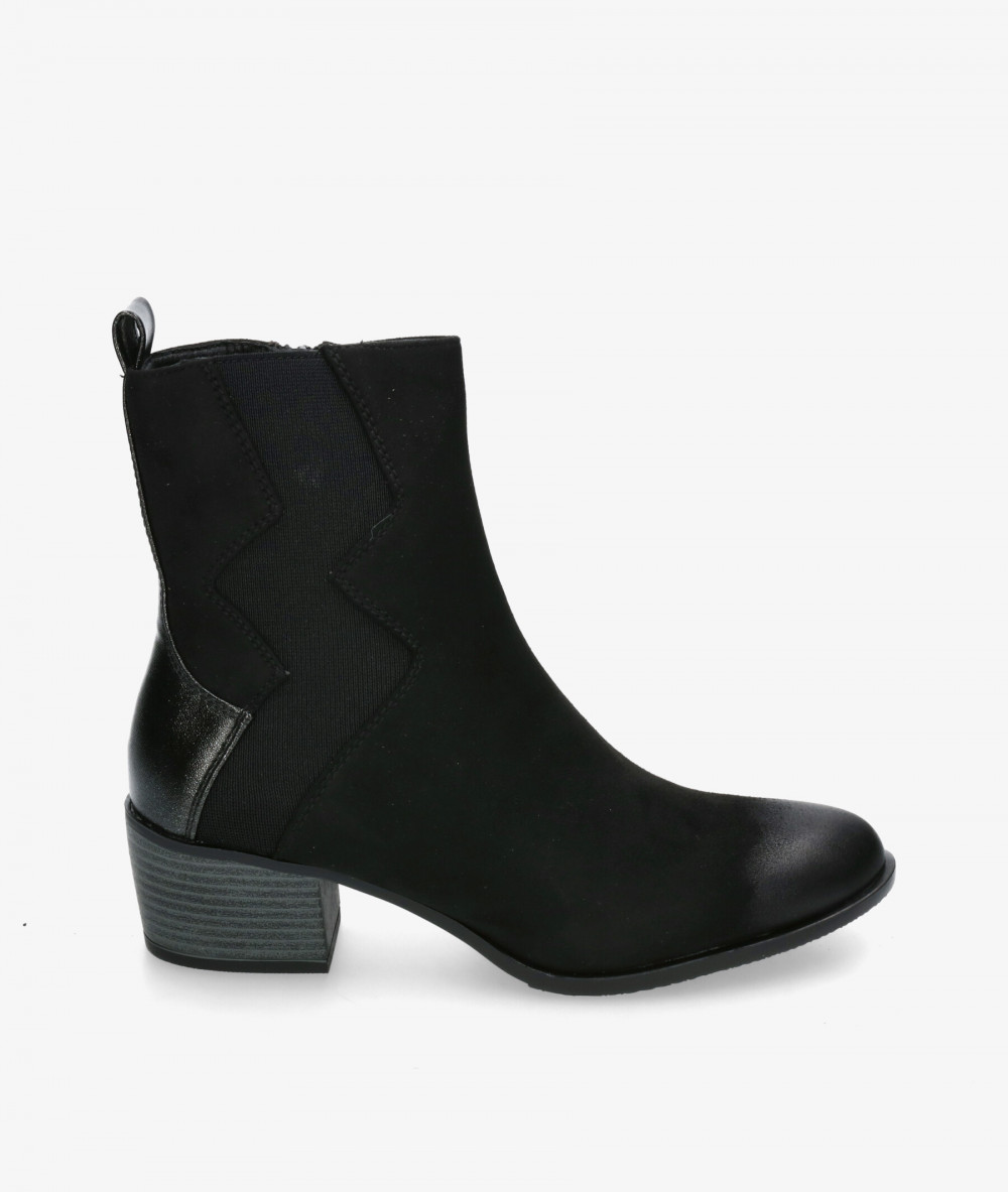 Botines Amarpies 29503 en negro Botines Amarpies 29503 en negro