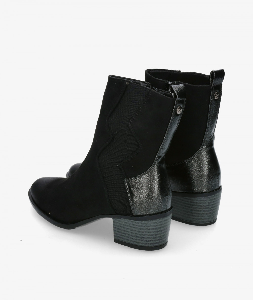 Botines Amarpies 29503 en negro Botines Amarpies 29503 en negro