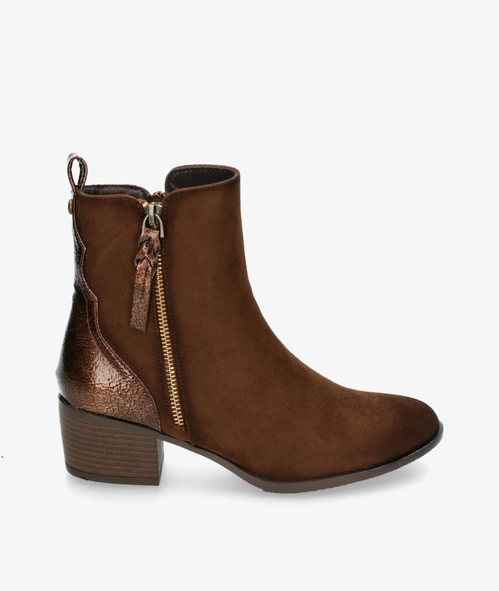 Botines Amarpies 29504 en marrón Botines Amarpies 29504 en marrón