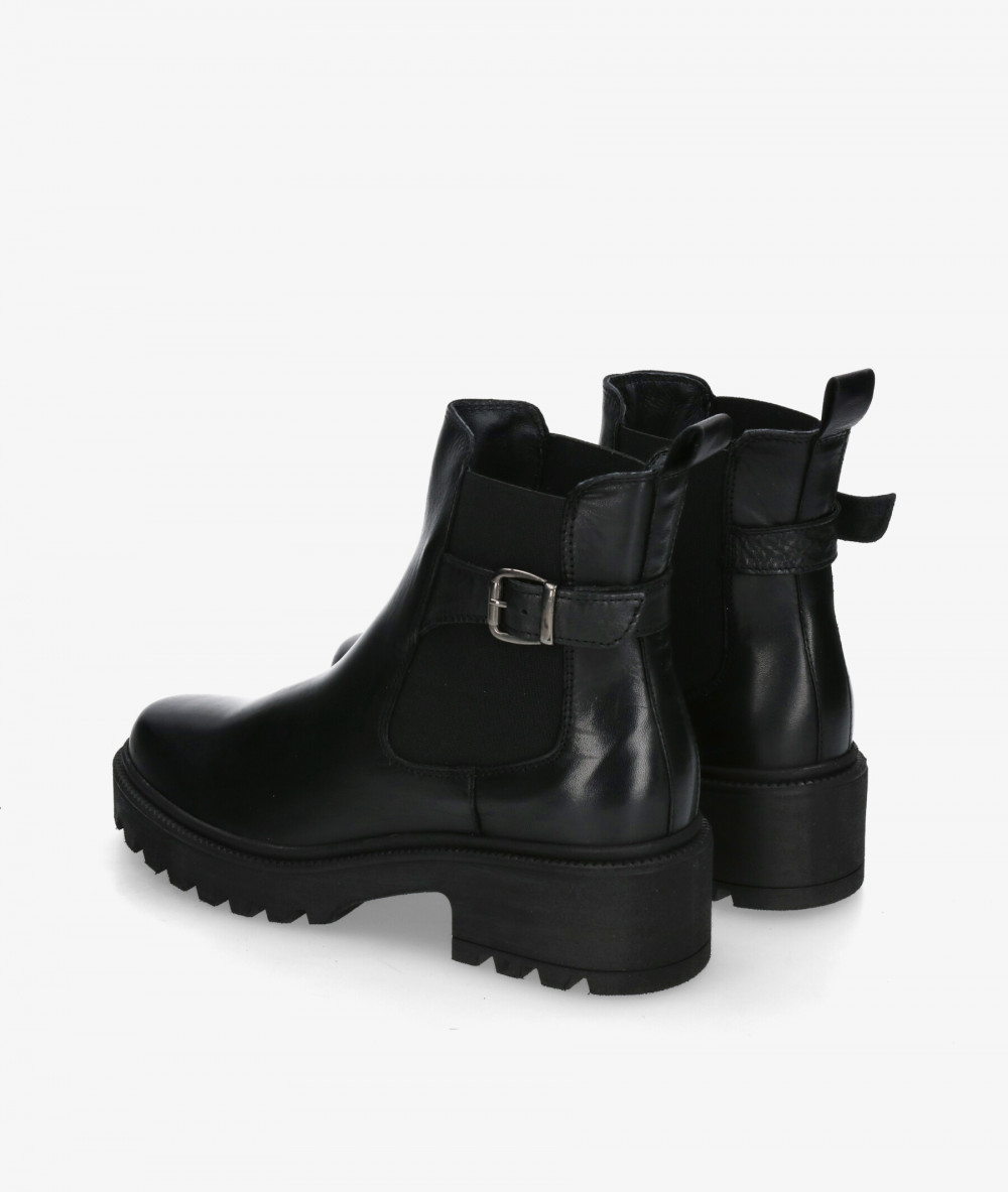 Botines Traveris  IB-24552 en negro