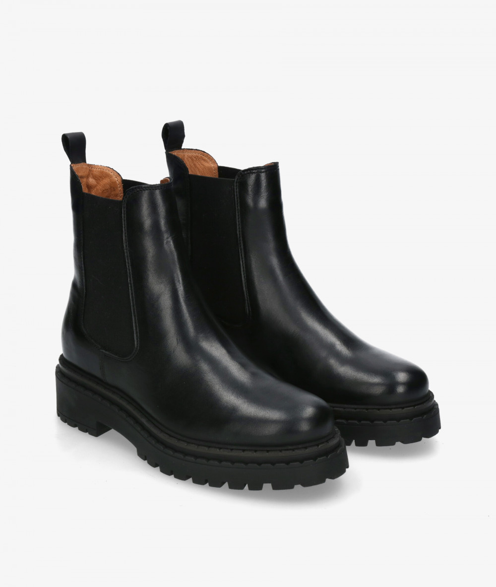 Botines Traveris B-3458 en negro
