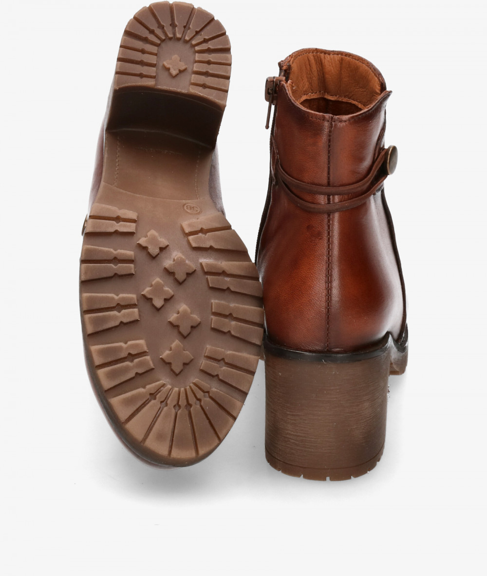 Botines pabloochoa.shoes  40290 en cuero