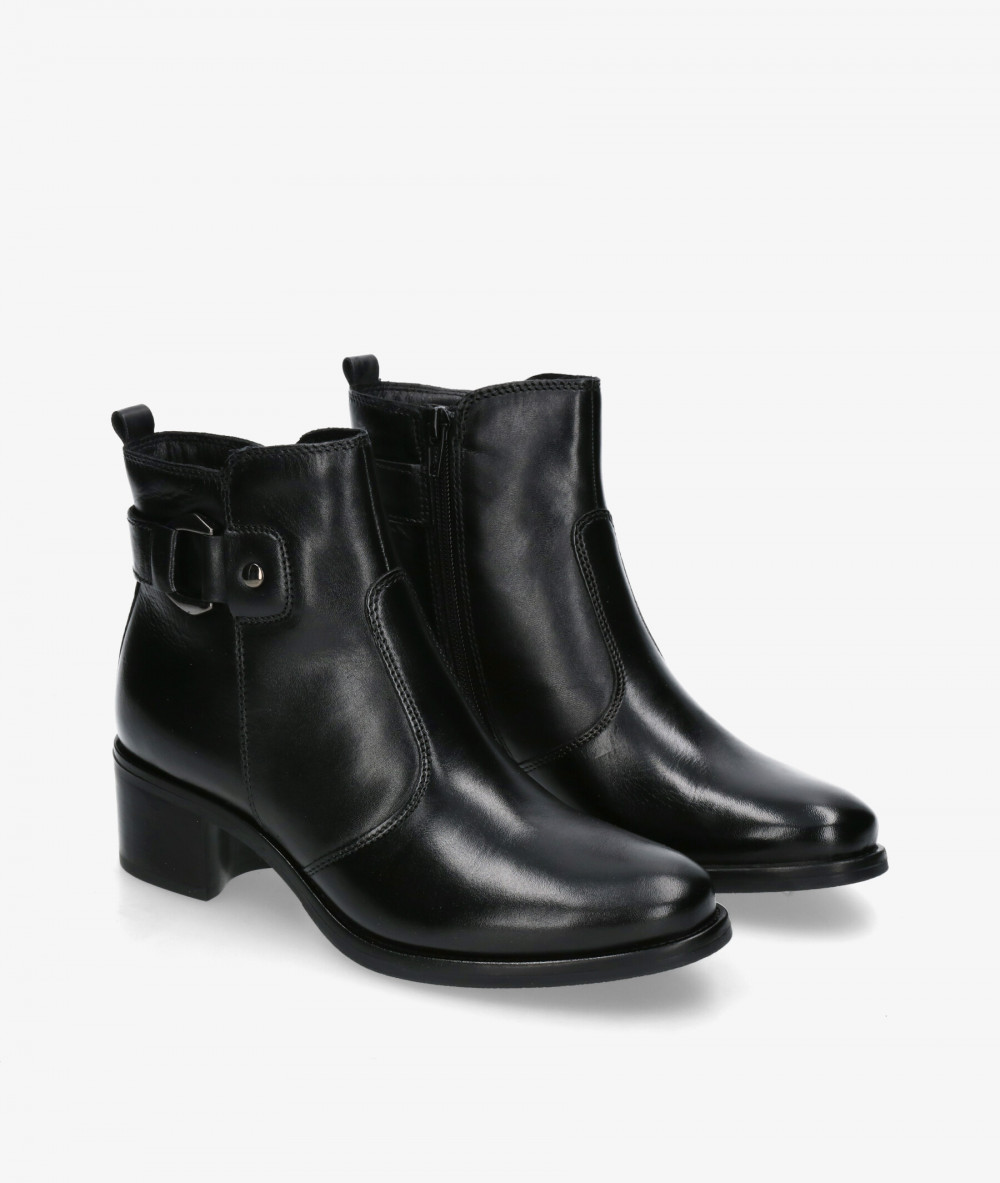 Botines Traveris  LOR41-5149 en negro