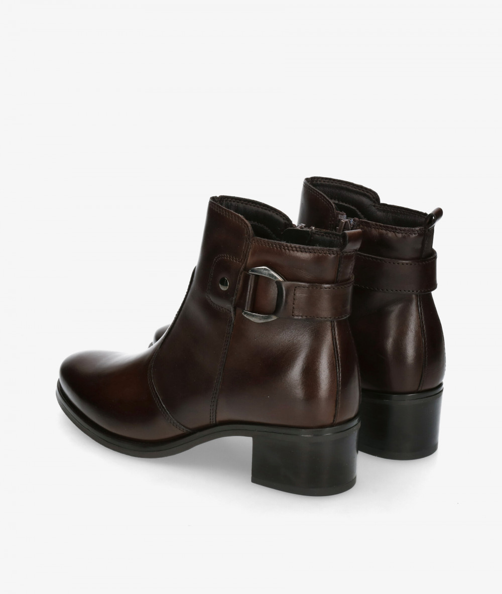 Botines Traveris LOR41-5149 en marrón