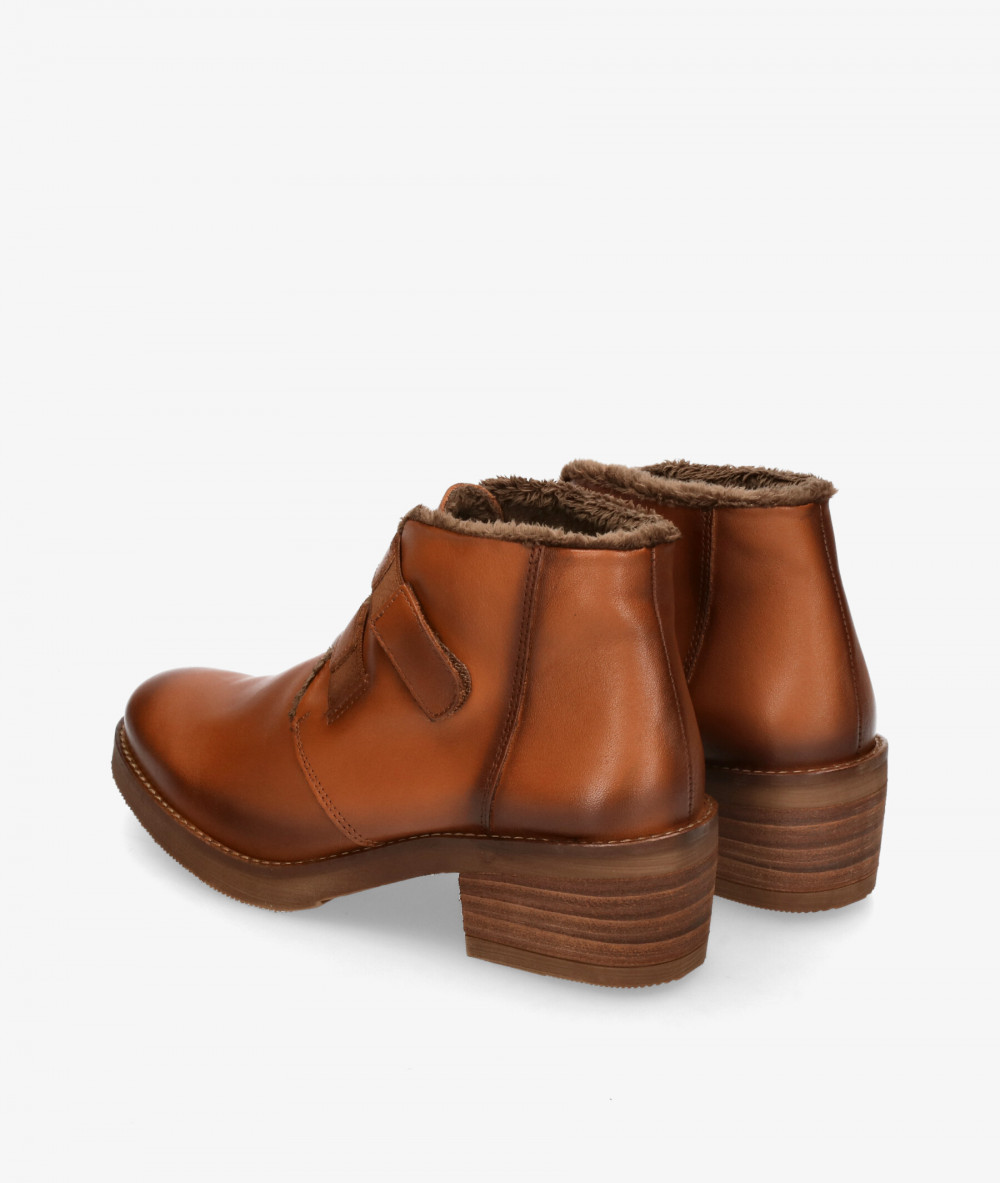 Botines Kénnebec  568 en cuero