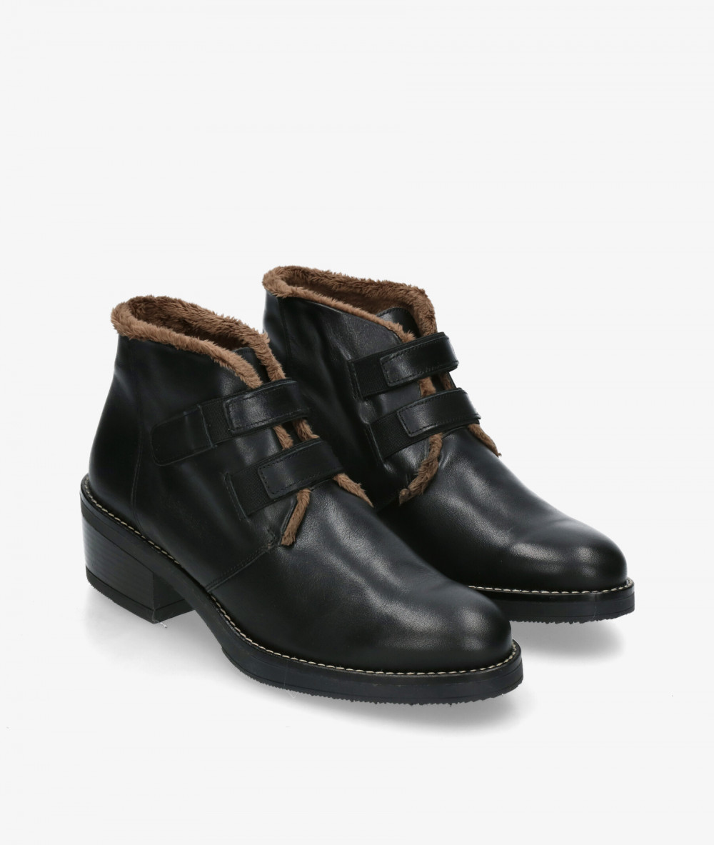 Botines Kénnebec  568 en negro
