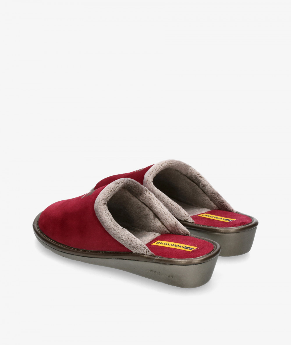 Chinela Nordikas 238-O/8  en serraje burdeos