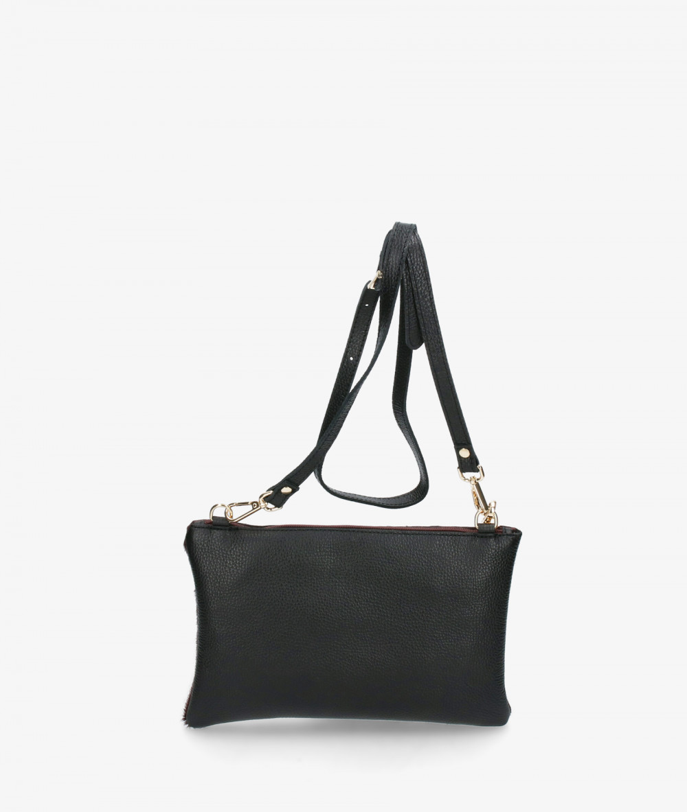 Elevate your look! Our Bag collection a combination of design, quality and comfort for your daily outfits