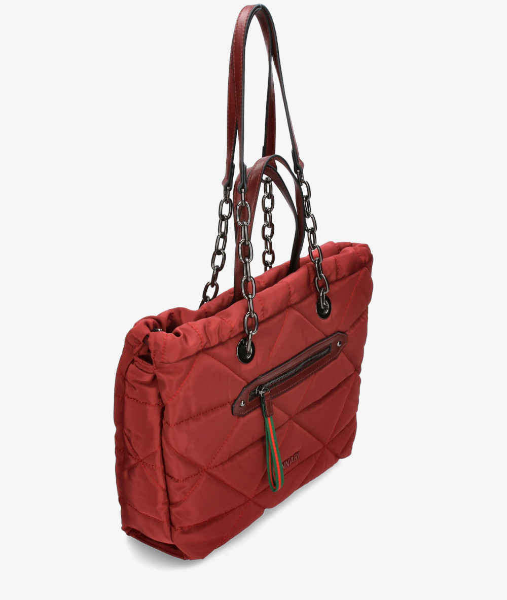 Elevate your look! Our Bag collection a combination of design, quality and comfort for your daily outfits