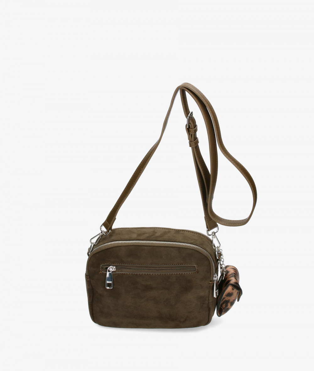 Elevate your look! Our Bag collection a combination of design, quality and comfort for your daily outfits