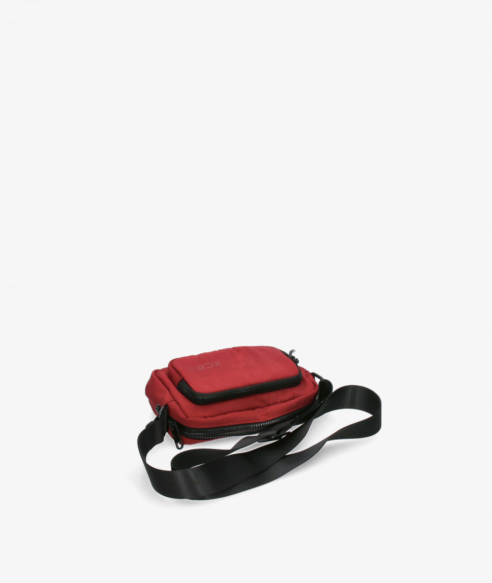 Elevate your look! Our Bag collection a combination of design, quality and comfort for your daily outfits