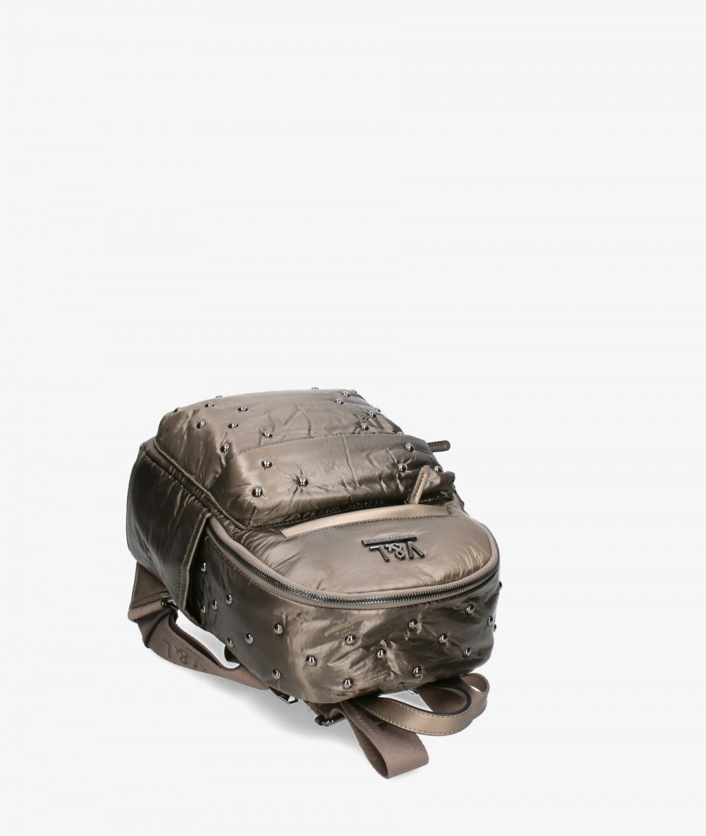 Elevate your look! Our Backpack collection a combination of design, quality and comfort for your daily outfits