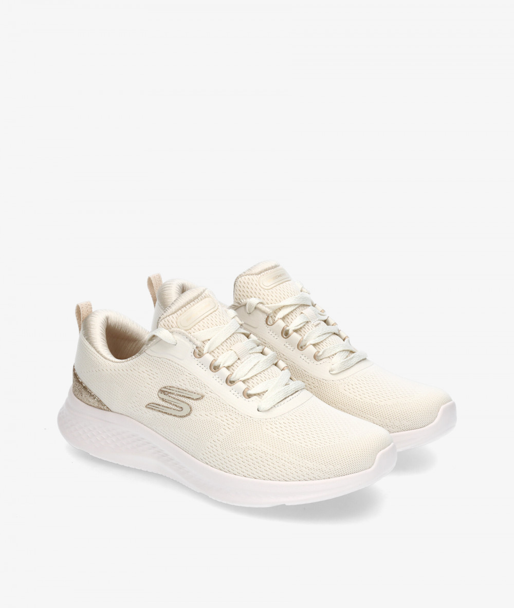Deportivos Skechers 150629 en blanco