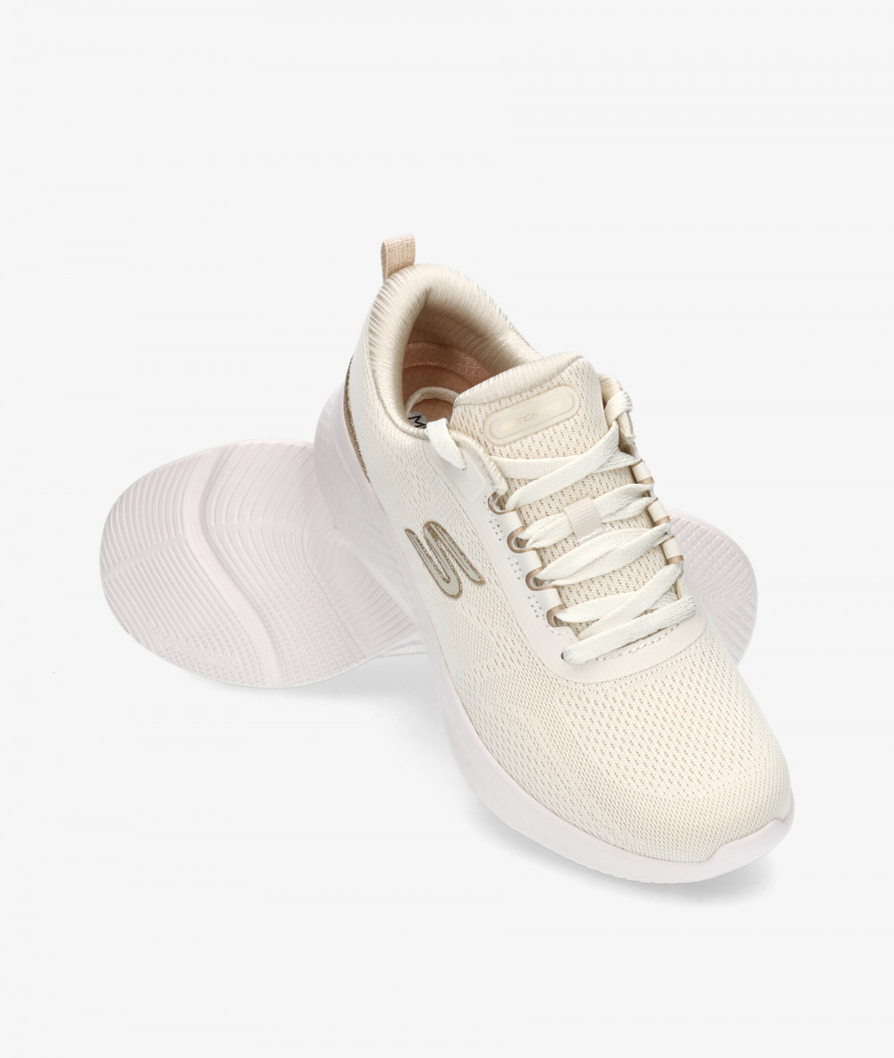 Deportivos Skechers 150629 en blanco