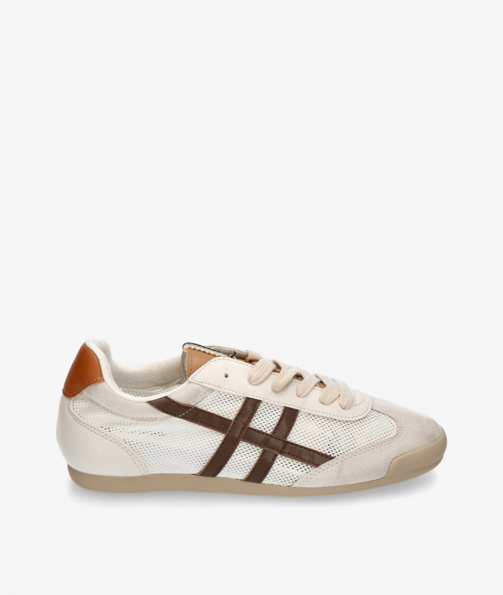 Deportivos CORINA  M6035 en marrón